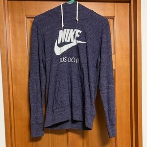 Nike women’s long sleeve hooded shirt  size large